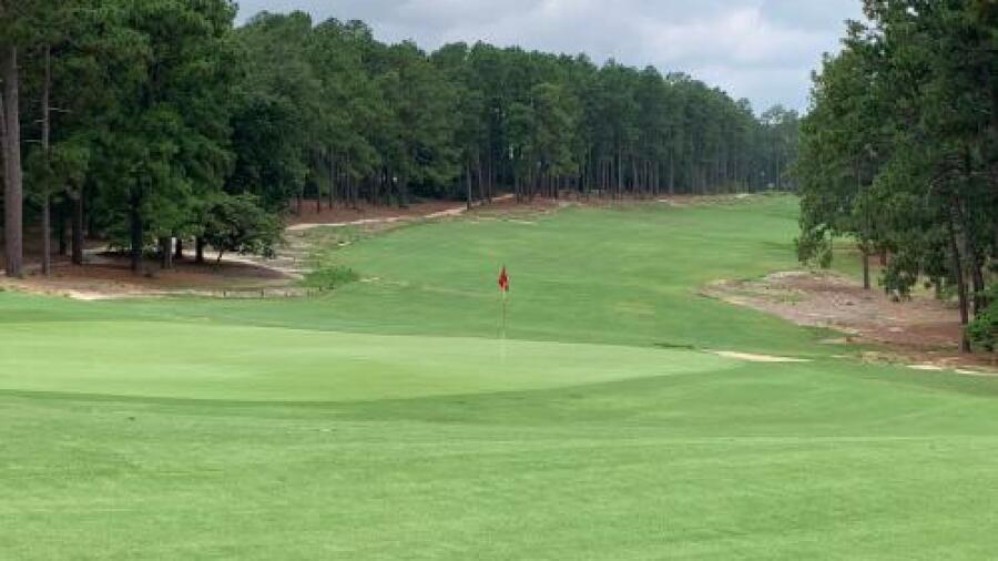 Mid Pines Inn & Golf Club