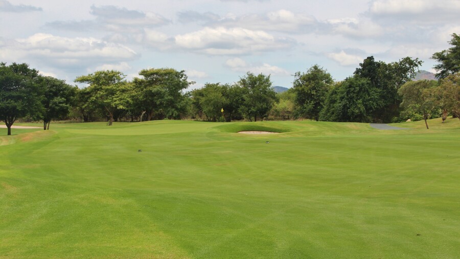 Leopard Creek C.C. golf course - no. 4