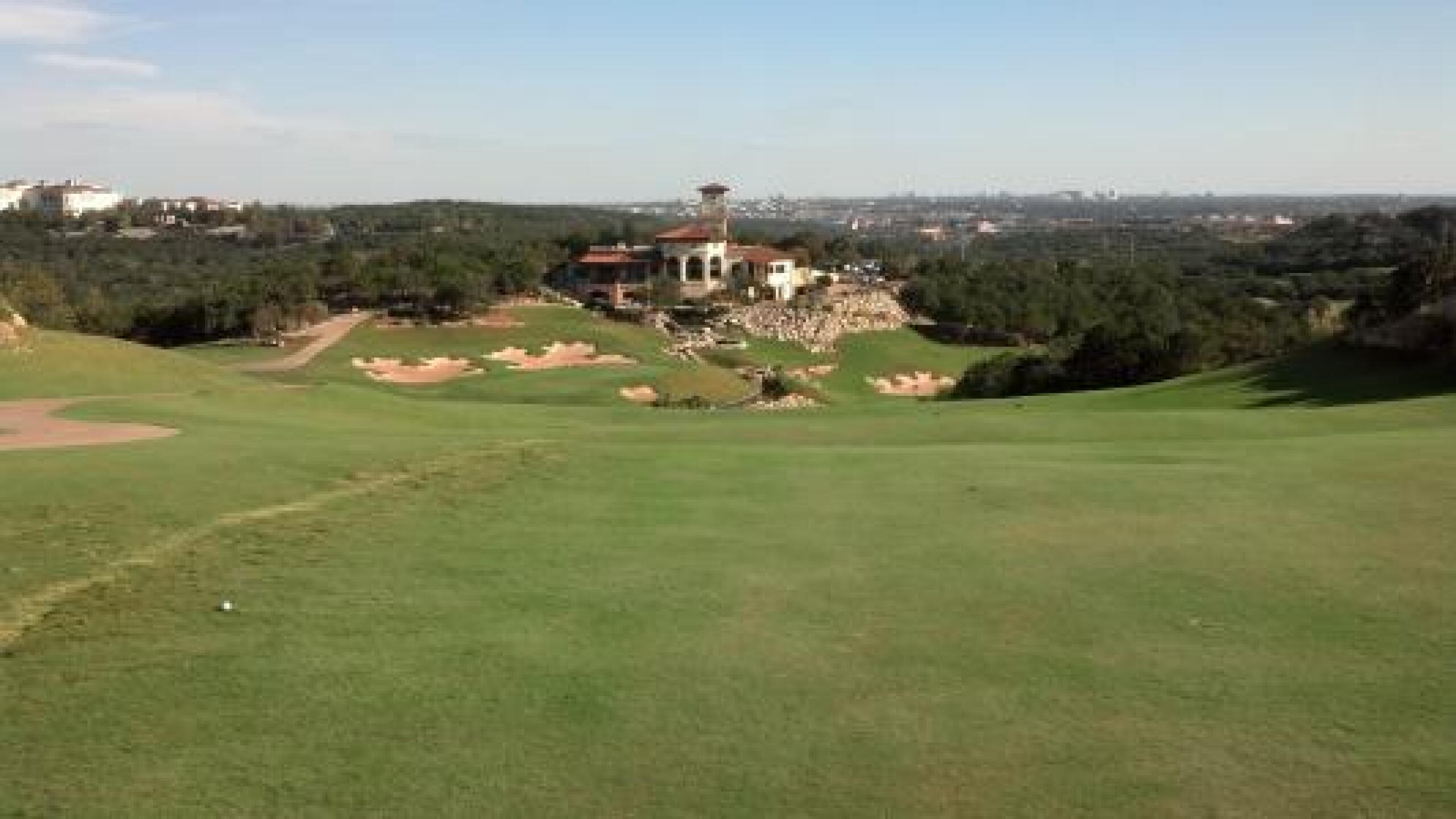 Approach to 18th Green (Photo submitted by jscarpetta on 11/02/2012)