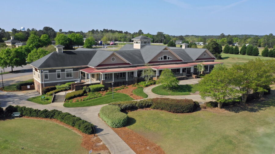 The Country Club of Lexington: Clubhouse