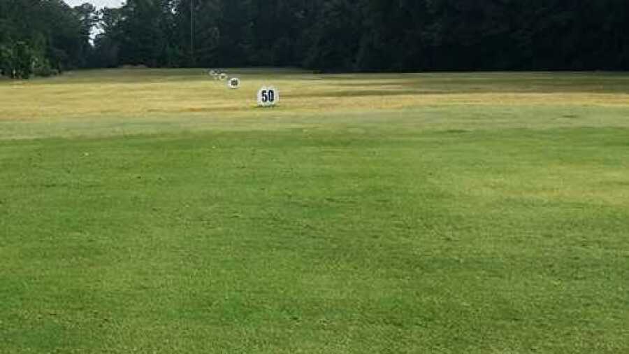 Hunter GC: Driving range
