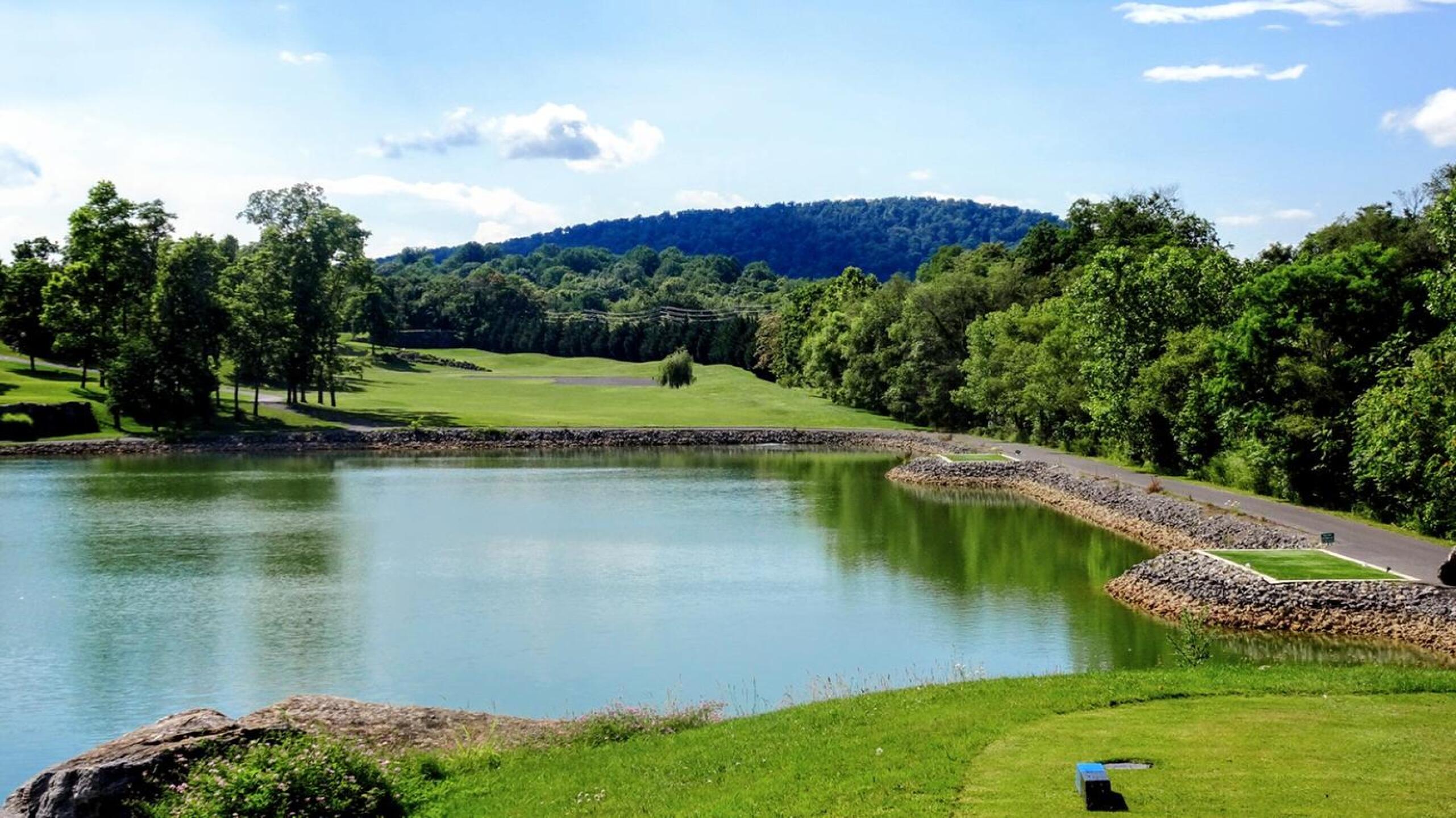 The par-4 12th on the Rock course. (Photo submitted by Back9Ben on 07/05/2020)