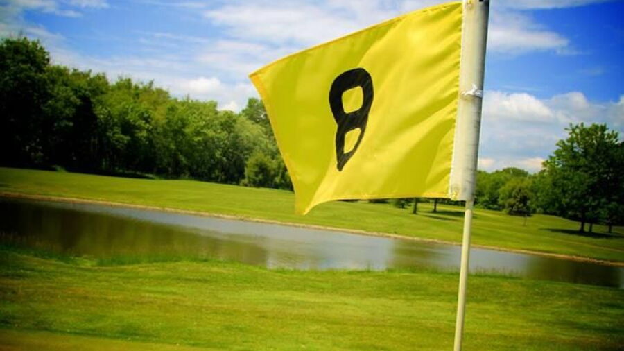 Waters Edge GC: #8