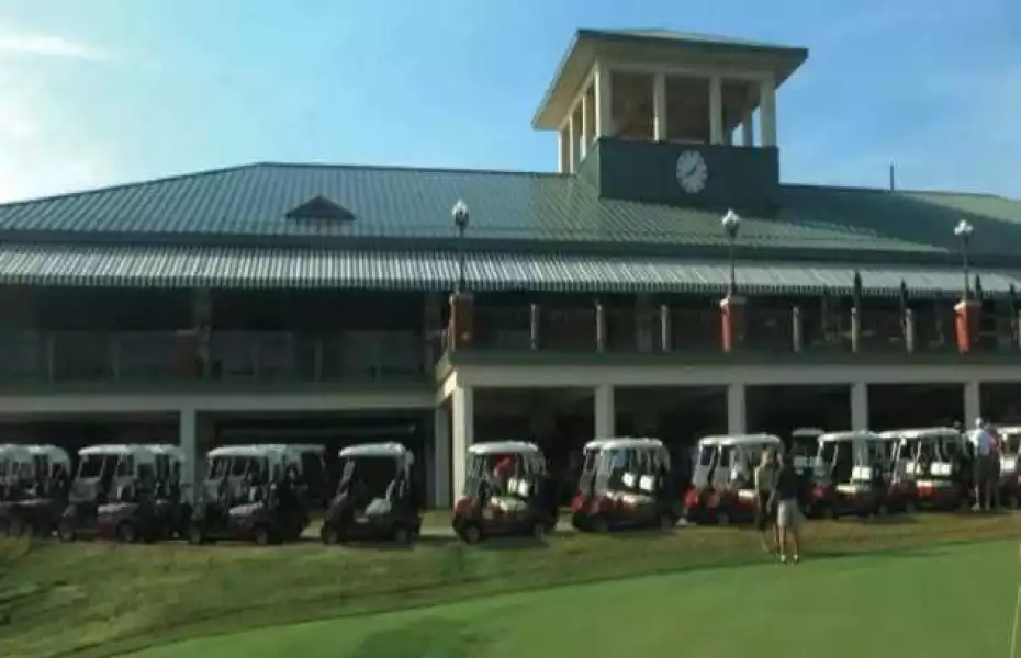 White Clay Creek CC at Delaware Park: Clubhouse