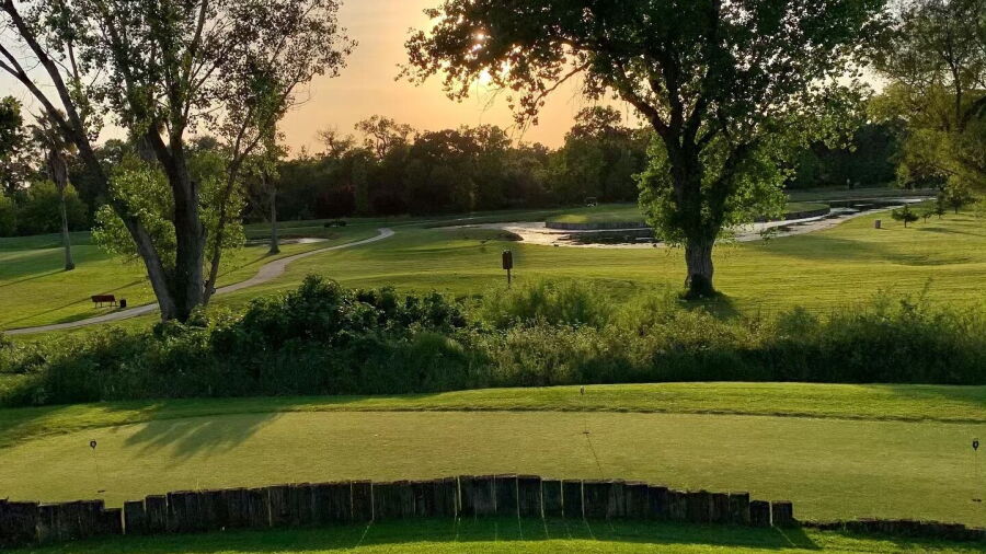 Antelope Green GC: Practice area