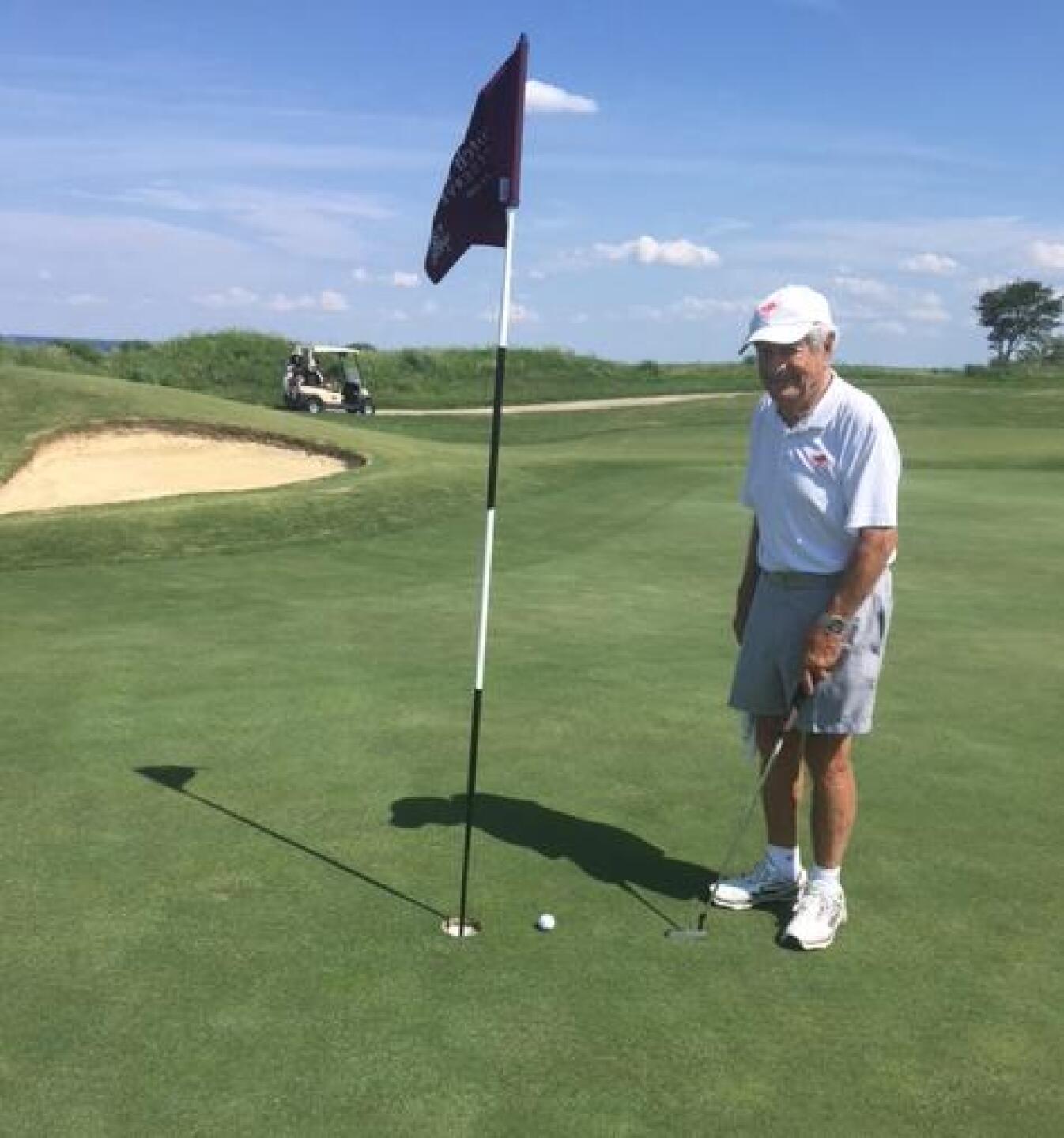 How close can u get!!! No 17 Par 3 (Photo submitted by clfalkiner on 05/29/2017)