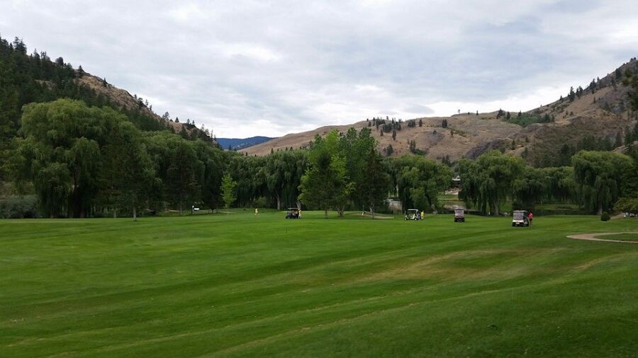 St. Andrews By-The-Lake GC: #4