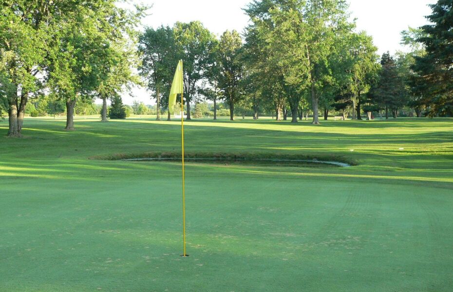 Woodland Golf in Oak Creek, Wisconsin, USA Golf Advisor
