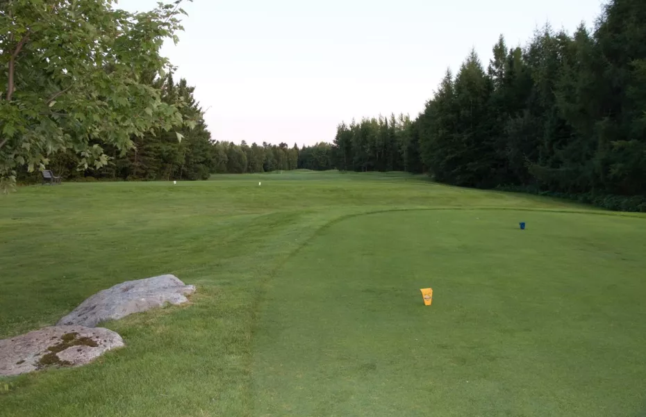 Club Sports Belvedere: #14