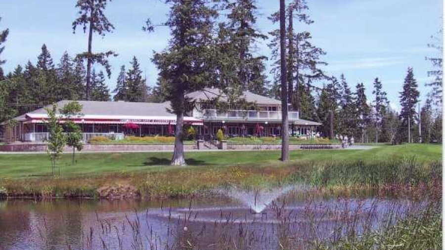 Arrowsmith G & CC: clubhouse