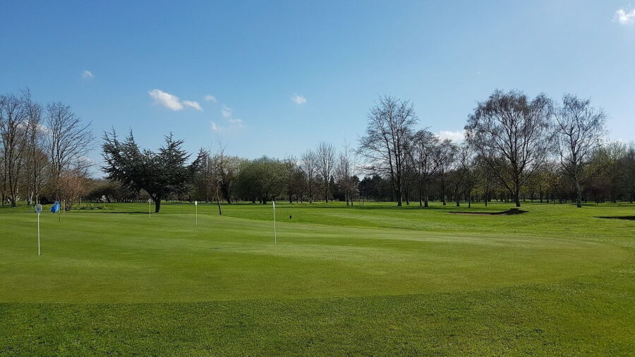 Chilwell Manor GC: Practice area