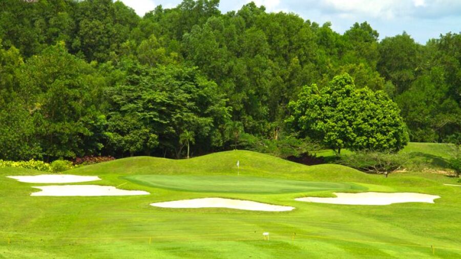 Batam Hills Golf Resort