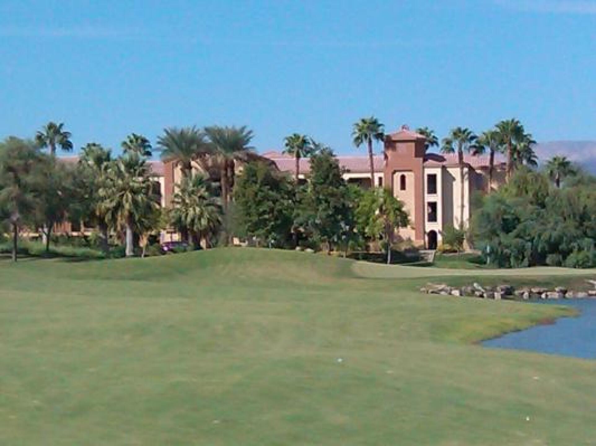 Beautiful resort (Photo submitted by MagecD on 10/08/2012)