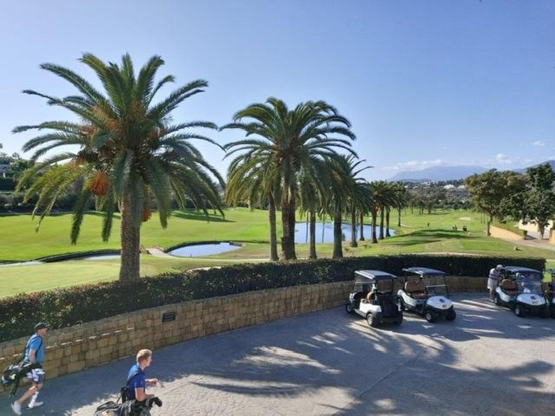 Looking down the last (Photo submitted by ikHqlKOqALu39xS5i8un on 12/07/2019)