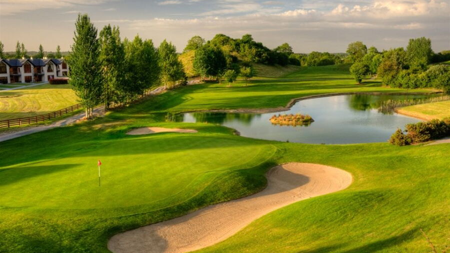Esker Hills GC: #18