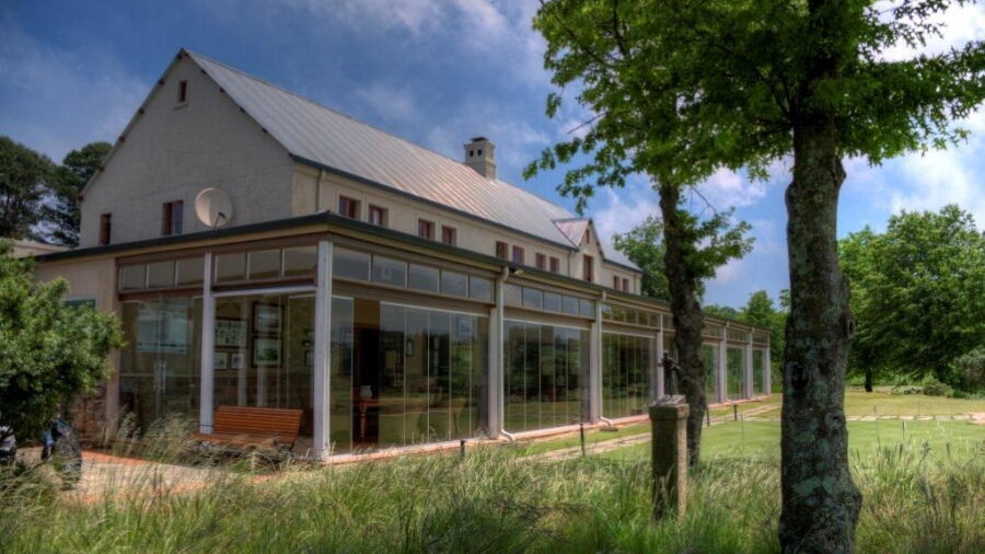 Gowrie Farm GC: clubhouse