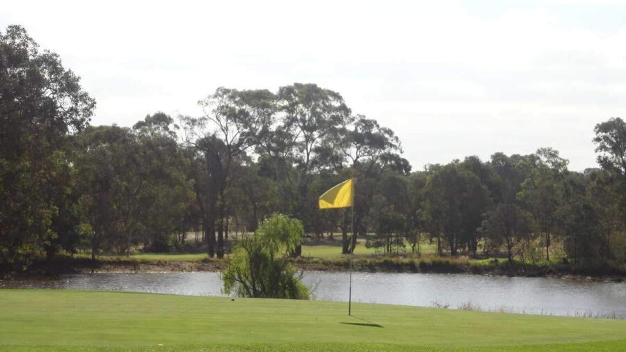 Green at Heyfield GC