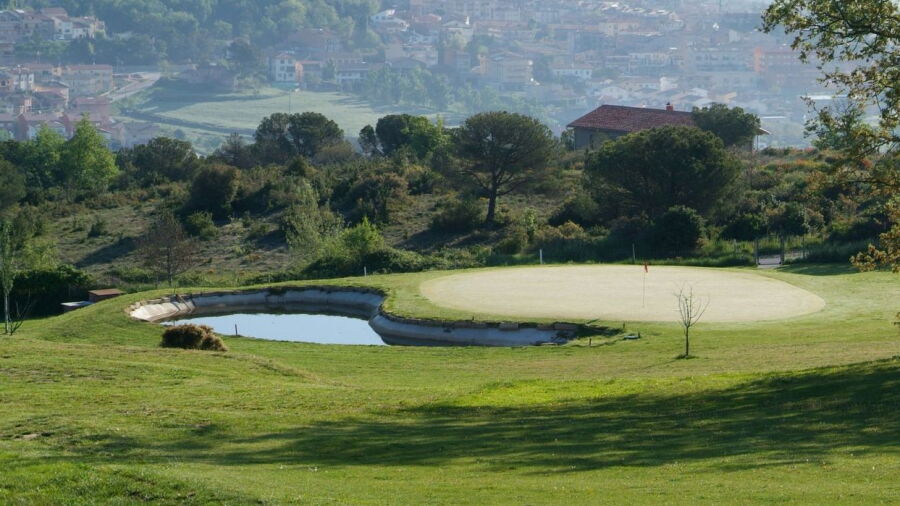 Montbru-Moia GC