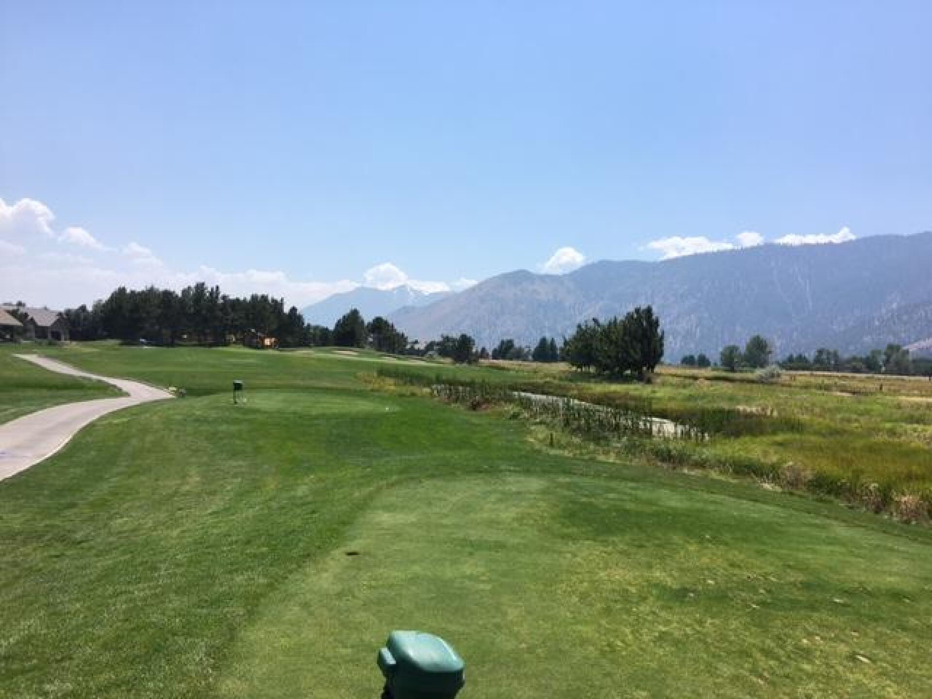 Par 3s played well (Photo submitted by copz1998 on 08/01/2017)