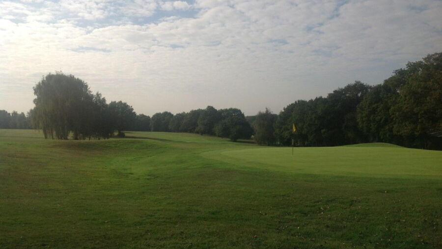 Crews Hill GC: #18