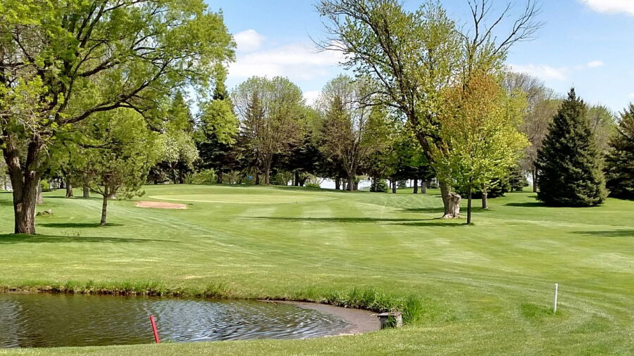 Sleepy Eye GC