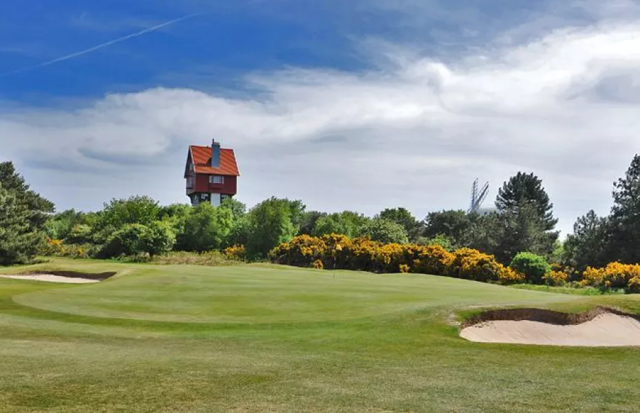 Thorpeness golf course