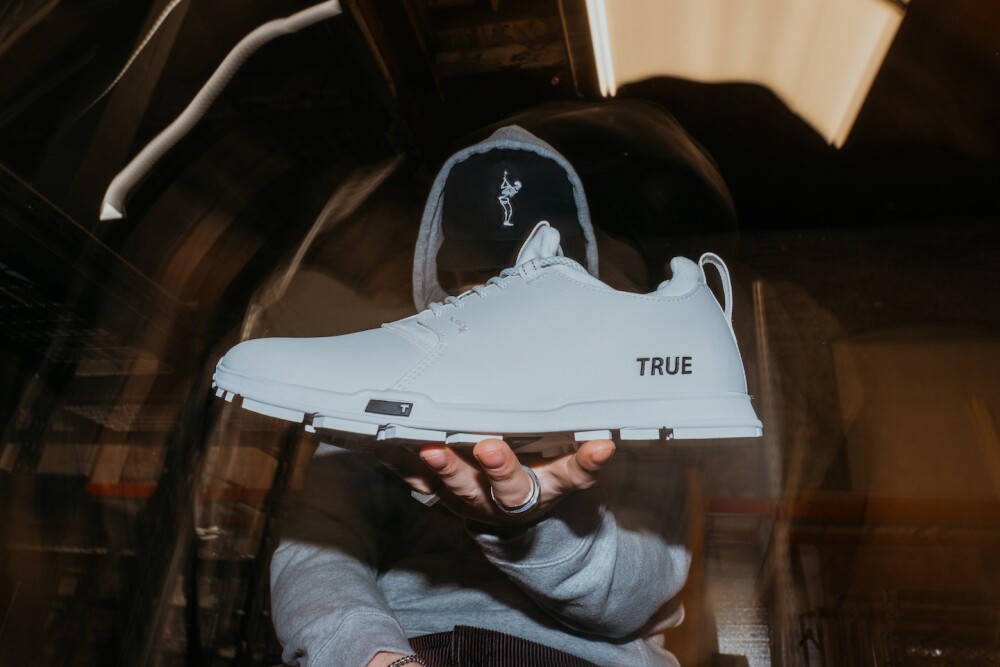 TRUE linkswear golf shoes 