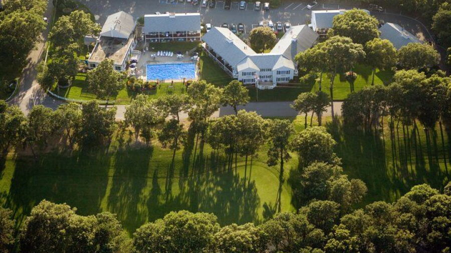 Blue Rock GC: Clubhouse