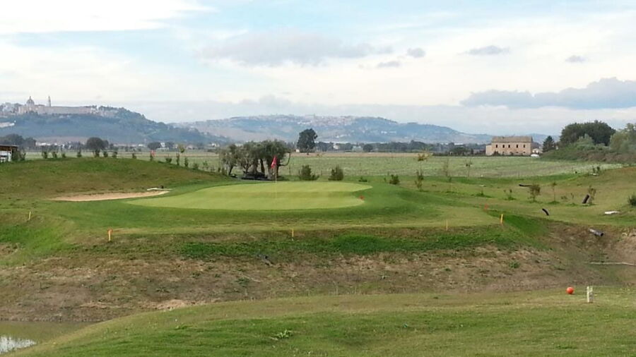Golf Village - Pitch & Putt