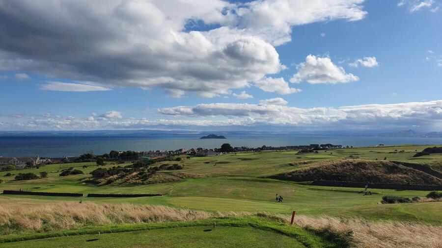 Kinghorn - views