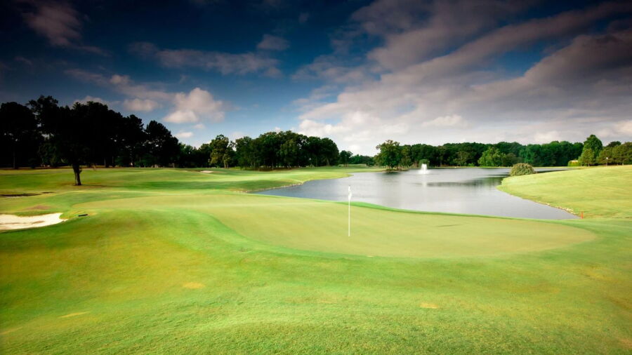 Colonial CC