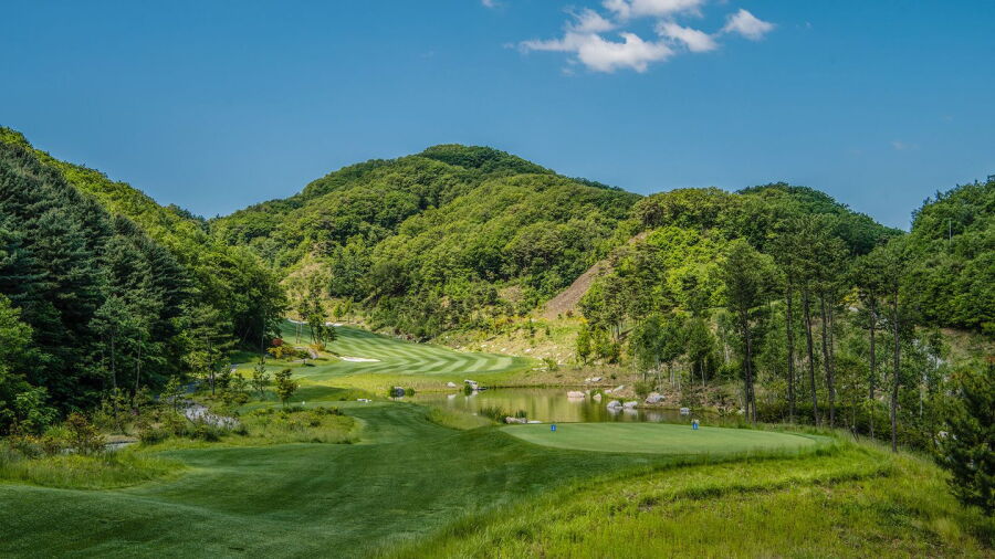Whistling Rock CC - Cloud: #7