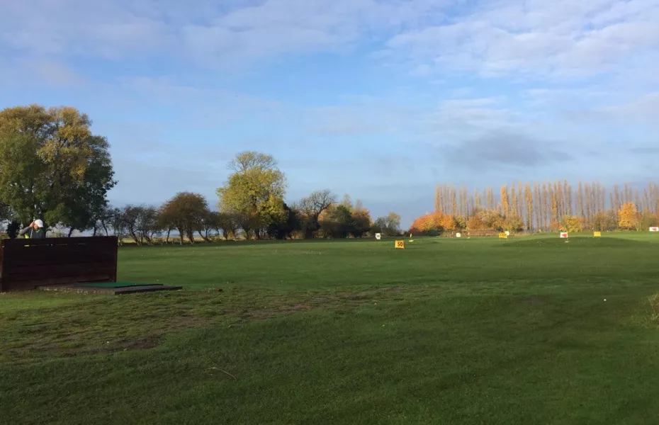 Eagles GC: Driving range