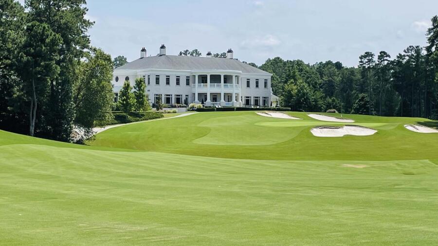Governor's Towne Club - clubhouse