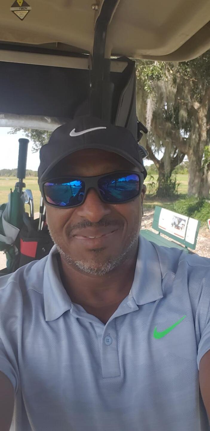 Trying to smile despite slow play. (Photo submitted by KingOsi on 12/09/2020)