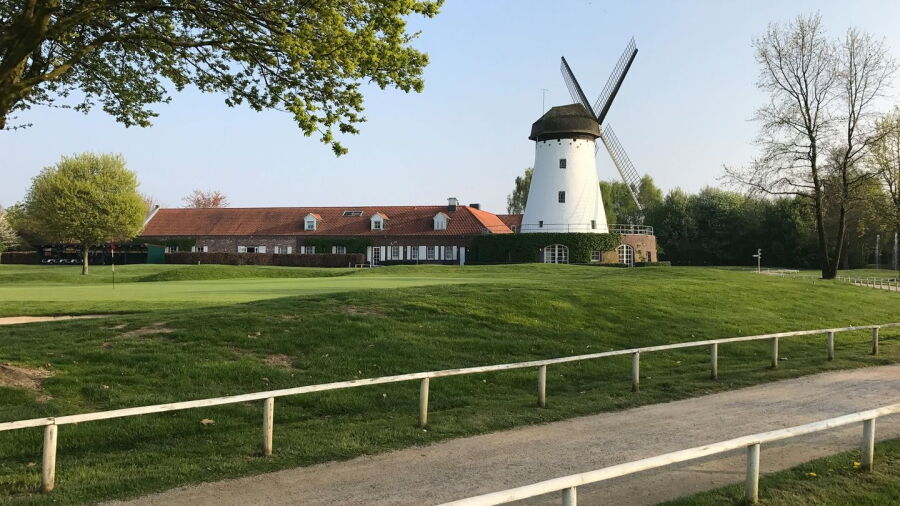Elfrather Muehle GCC: Clubhouse