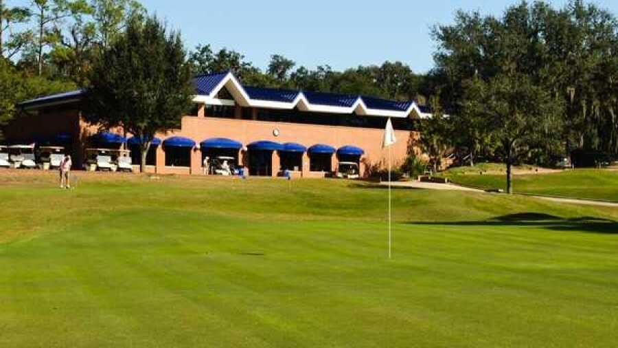 Mark Bostick GC at The University of Florida: Clubhouse & #18