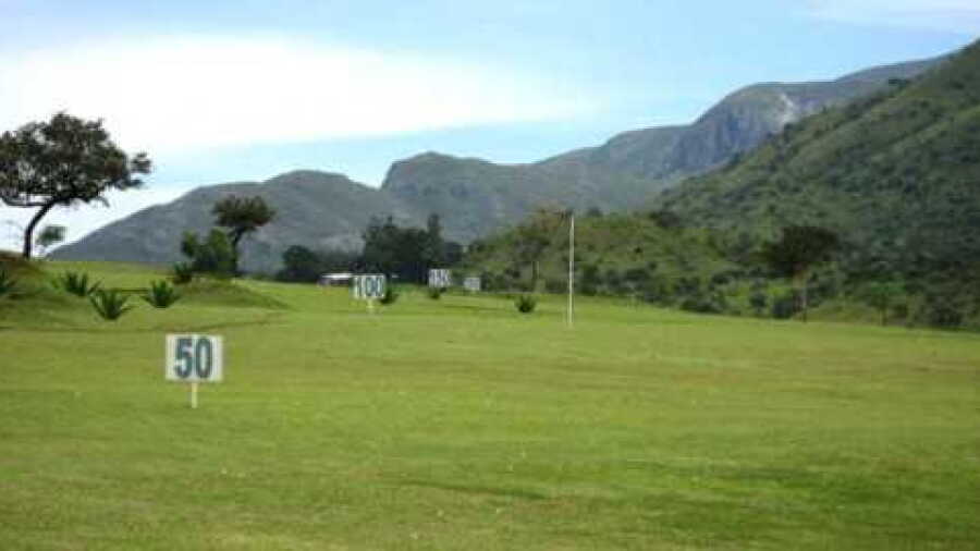 Domaine De Petpenoun GC: Driving range