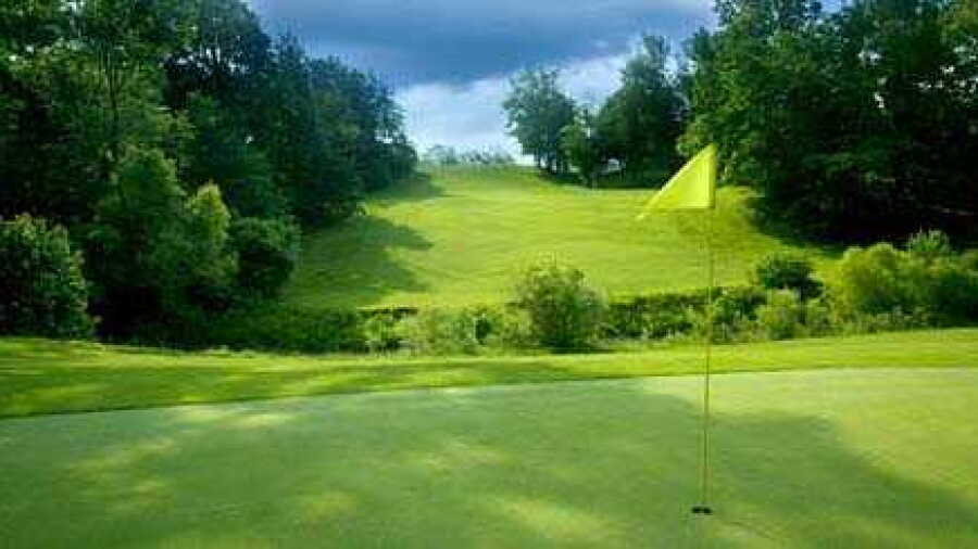 Indian Hills GC: 9th green