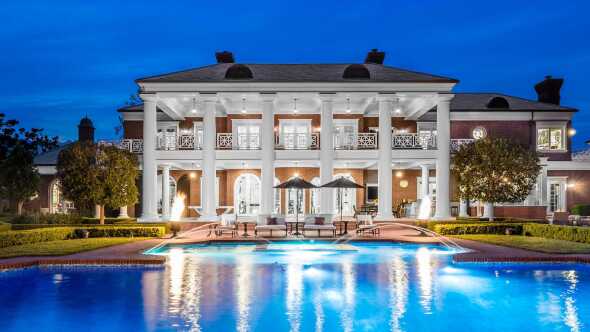 Gretzky home - Sherwood Country Club