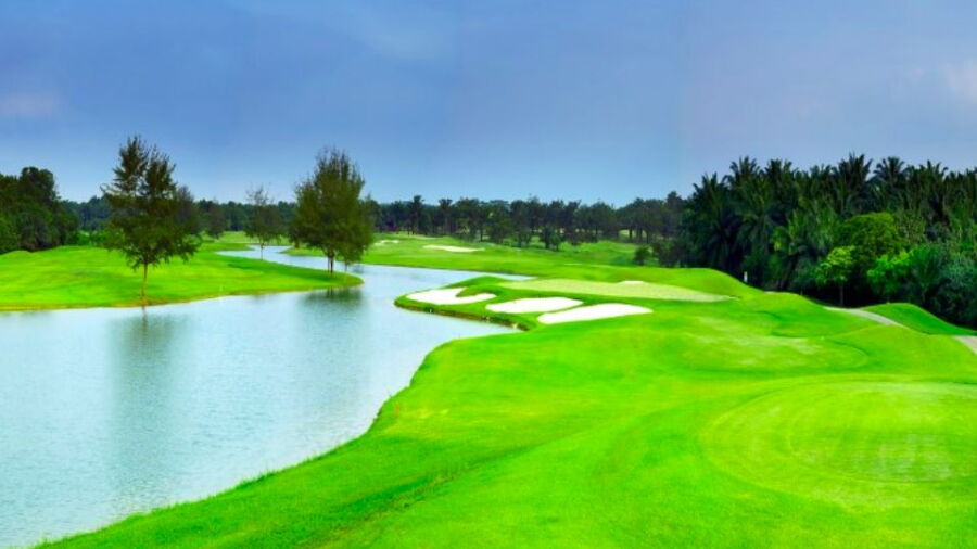Tanjung Puteri GCC - Straits