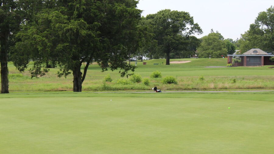 Eisenhower Park GC