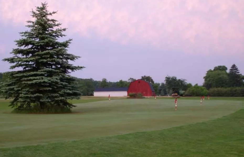 Hickory Ridge GC: Practice area