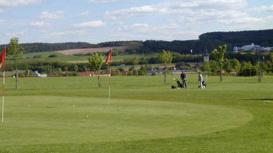 Steigerwald in Geiselwind GC: Chipping green