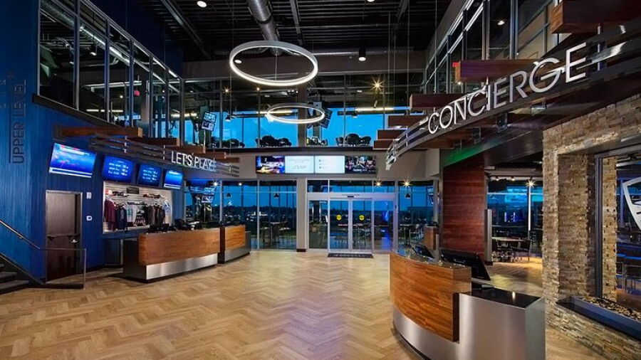 TopGolf Centennial - Lobby