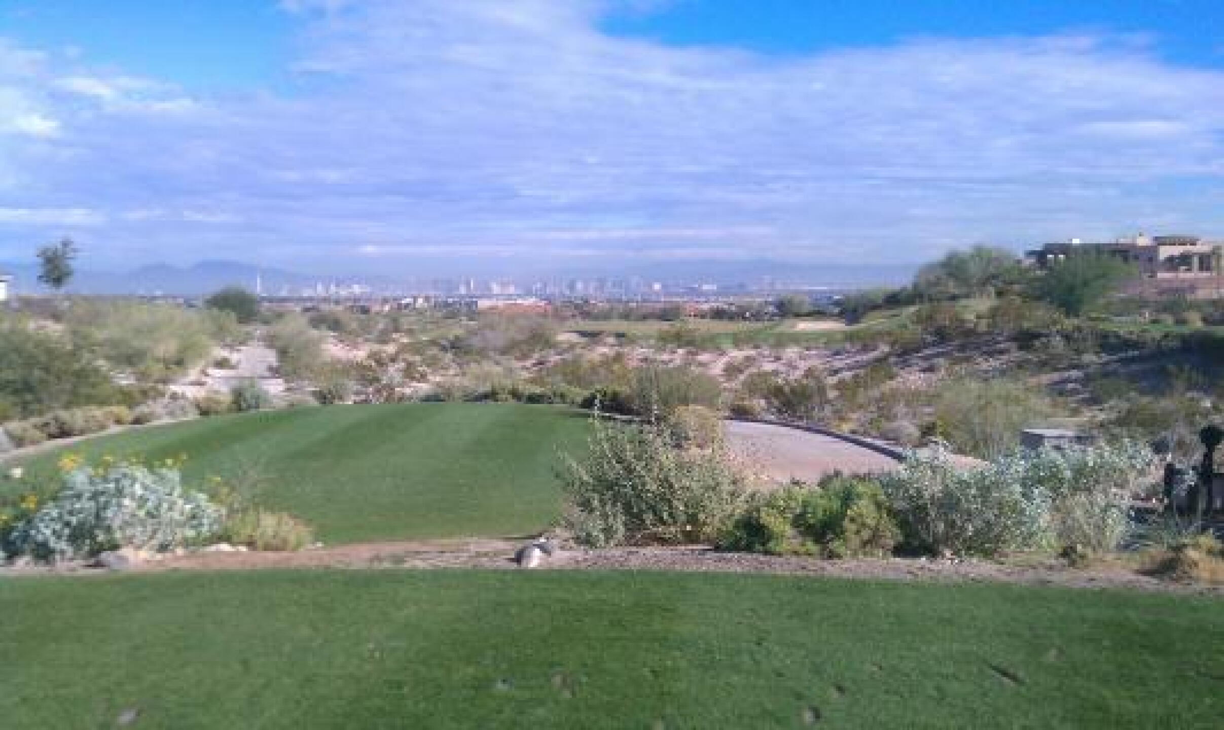 Par 3 with Las in the background (Photo submitted by u000005365082 on 11/20/2012)