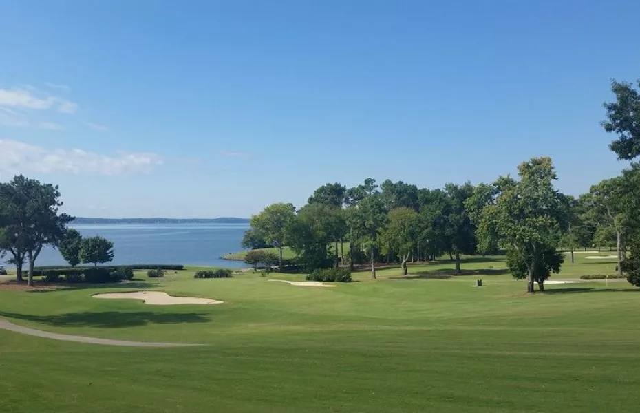 Turtle Point Yacht & CC