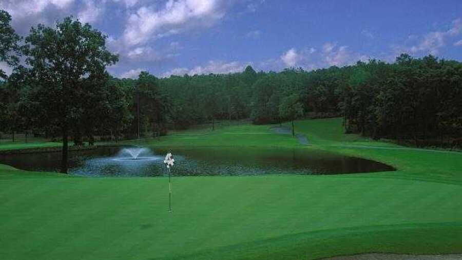 Third Nine at Pleasant Valley CC: #4