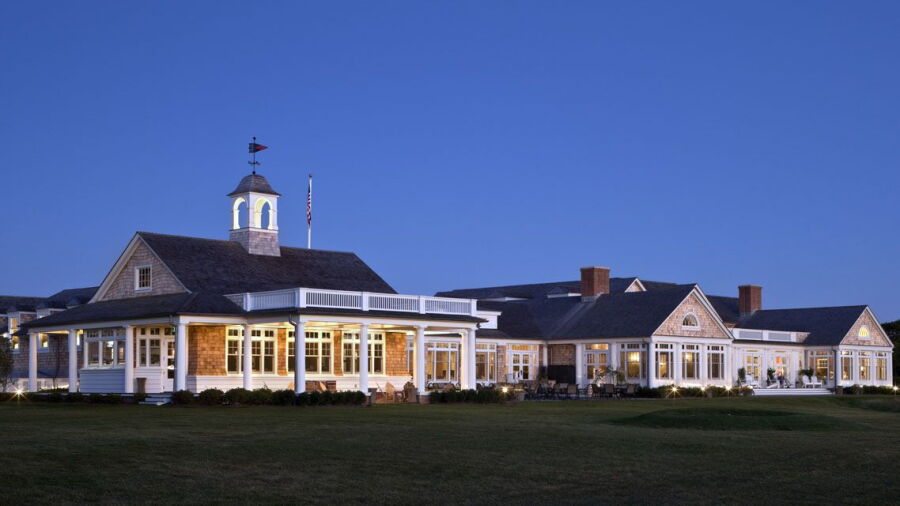 Westhampton CC: Clubhouse