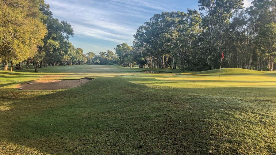 Redland Bay GC: #18